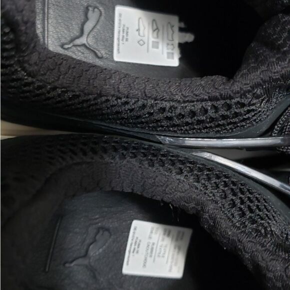 PUMA Bog Strap X Filling Pieces
Blaze Of Glory - Picture 3 of 14